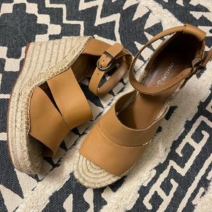 Treasure & Bond Wedge Heels